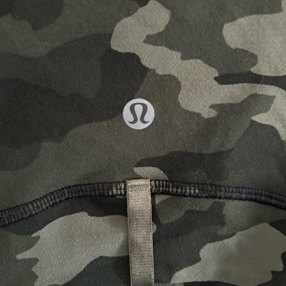 Lululemon Define Heritage 365 Camo Olive jacket - Picture 2 of 7